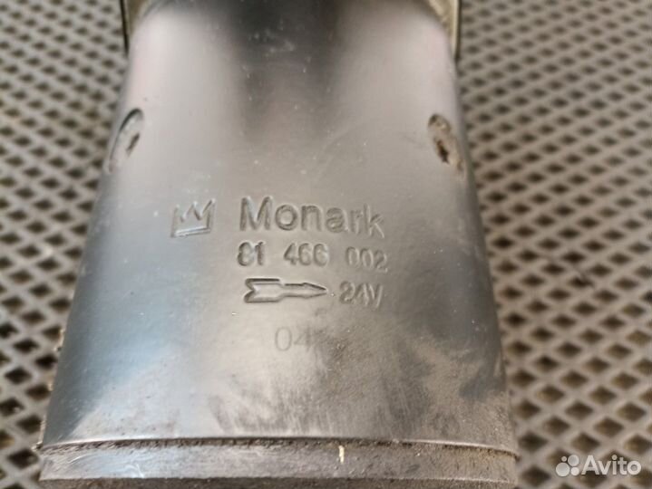 51262017273 Стартер Man TGA