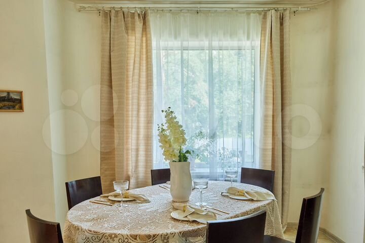 Коттедж 220 м² на участке 23 сот.