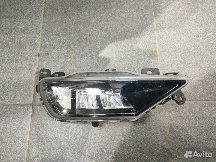 Volvo xc90 задний левый фонарь