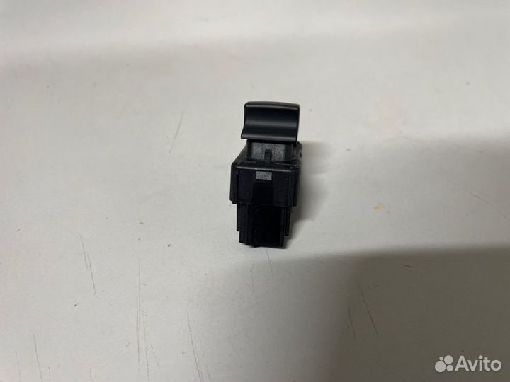 Блок управления стеклоподъемником Peugeot 3008