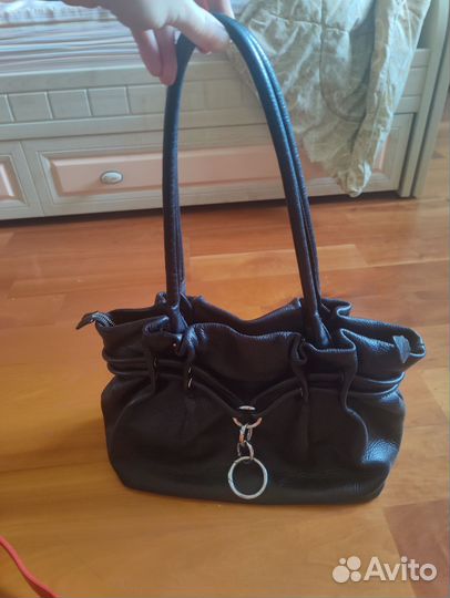 Кожаная сумка женская