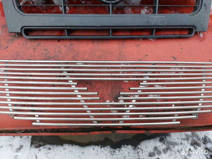 Накладка решетки радиатора УАЗ patriot