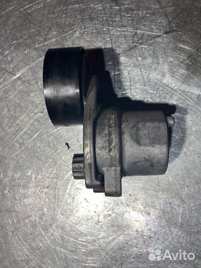 Ролик натяжителя Mercedes E-Class W212 M274 2.0