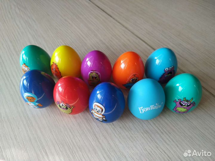 Треснутые яйца из Дикси