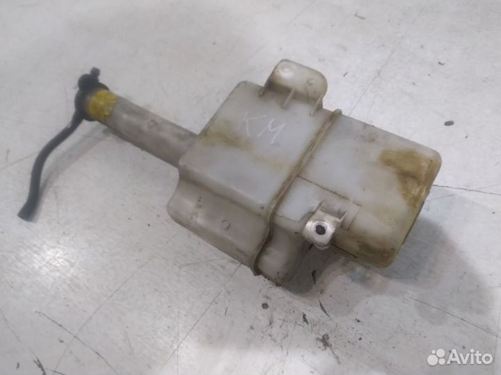 Бачок омывателя передний Hyundai Sonata 4