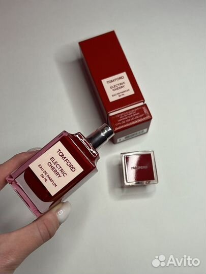 Парфюм Tom Ford Electric Cherry 50ml