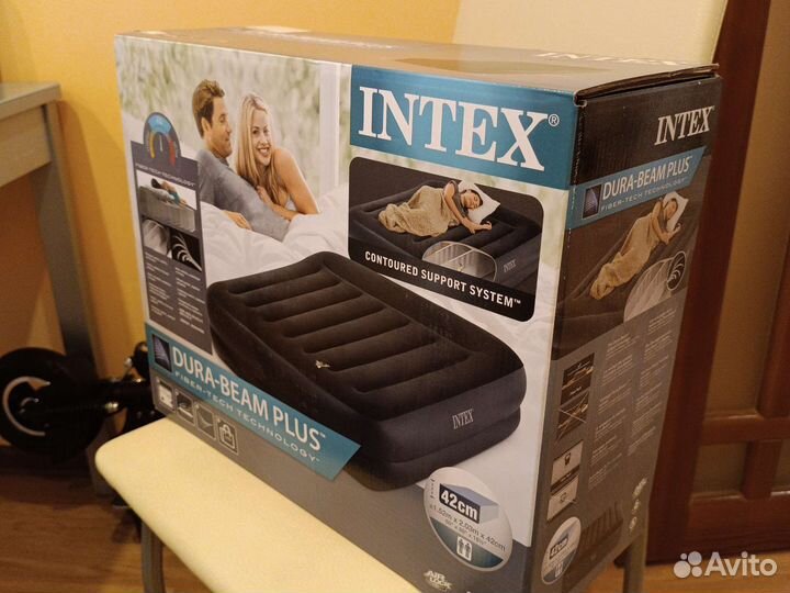 Матрас надувной с электронасосом