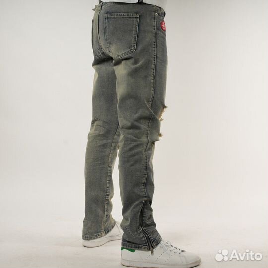 Джинсы CavEmpt рваные