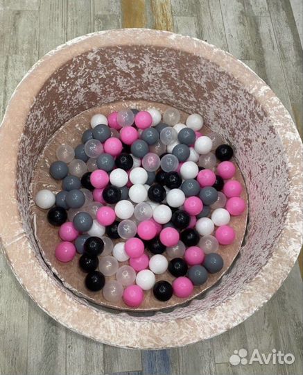 Детский сухой бассейн с шариками