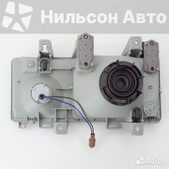 Фара nissan diesel, правая, TYC