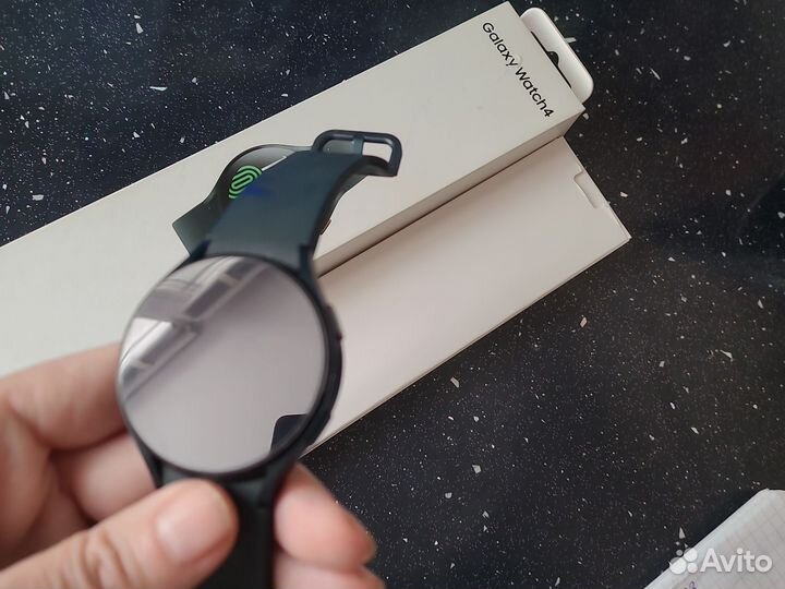 Смарт часы Samsung Galaxy watch 4