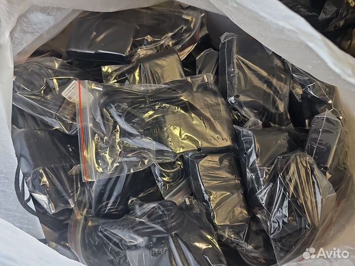 Сетевые адаптеры 85шт 12v 1a