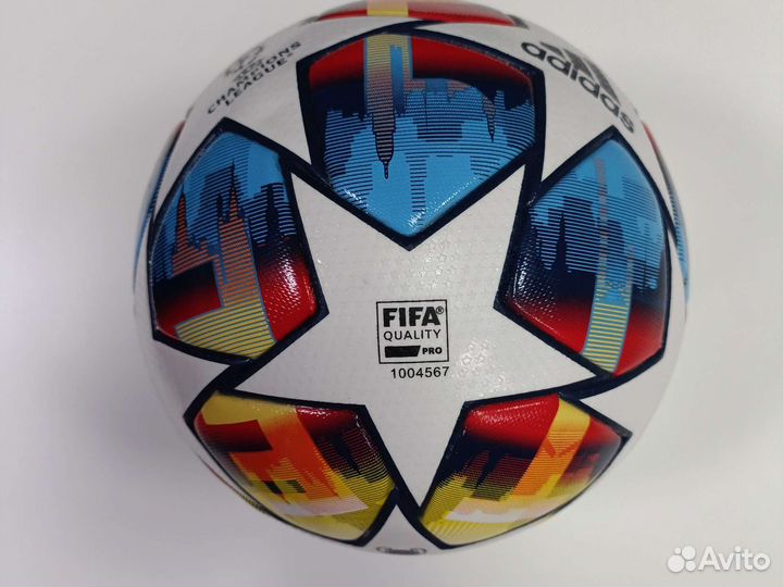 Футбольный мяч adidas СПБ