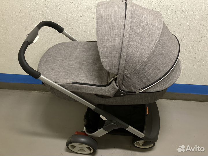 Коляска stokke