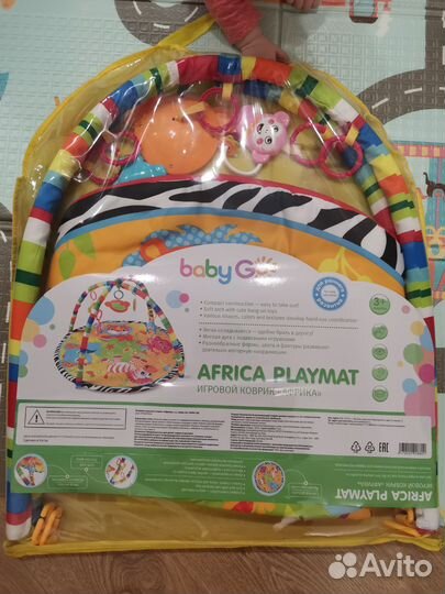 Развивающий коврик с игрушками BabyGo