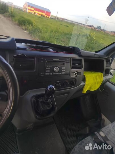 Ford Transit цельнометаллический, 2008