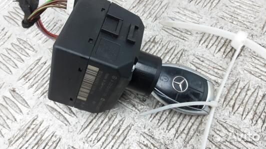 Замок зажигания mercedes benz S-class W221 (DKR12J