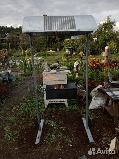 Мангал с крышей