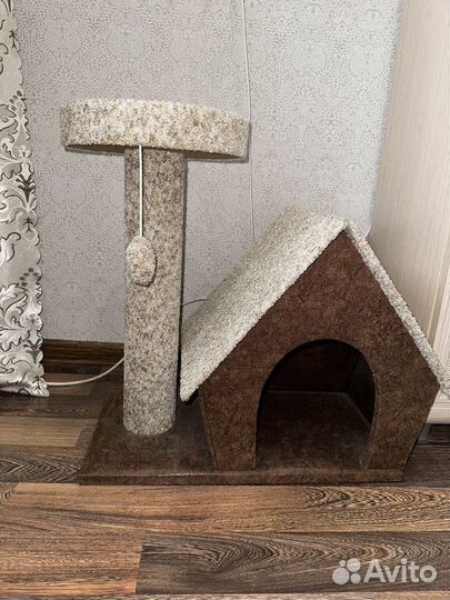 Домик для кошки с когтеточкой