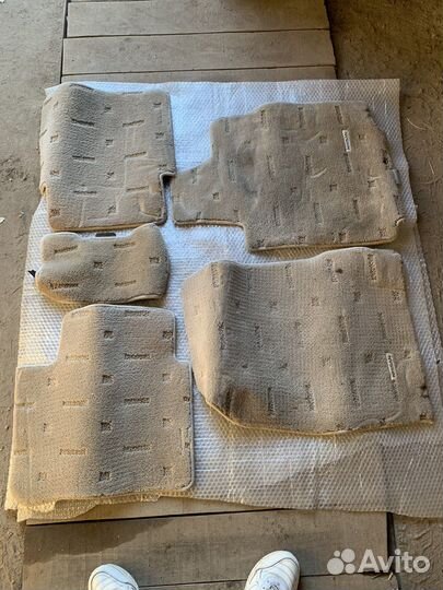 Оригинальные коврики Nissan Tiida C11