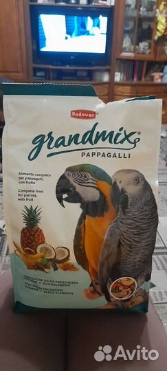 Корм для крупных попугаев