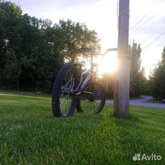 Трюковой велосипед bmx бу
