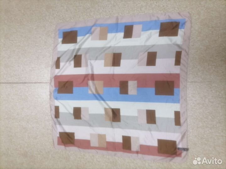 Шелковый платок