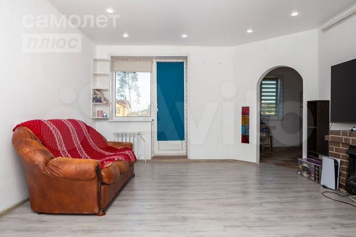 1-к. квартира, 46 м², 1/4 эт.