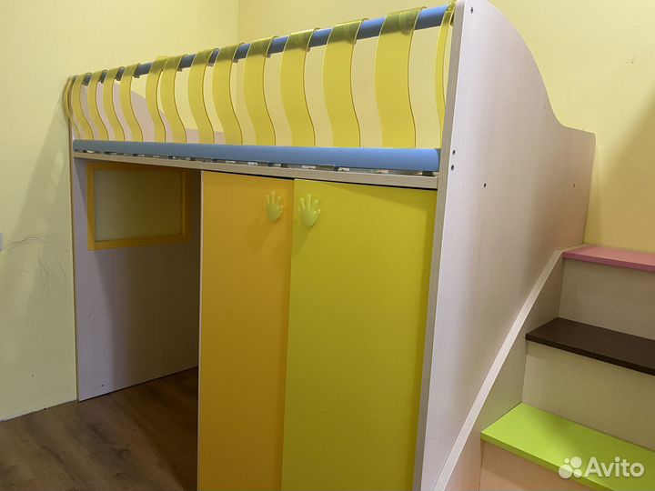 Кровать чердак