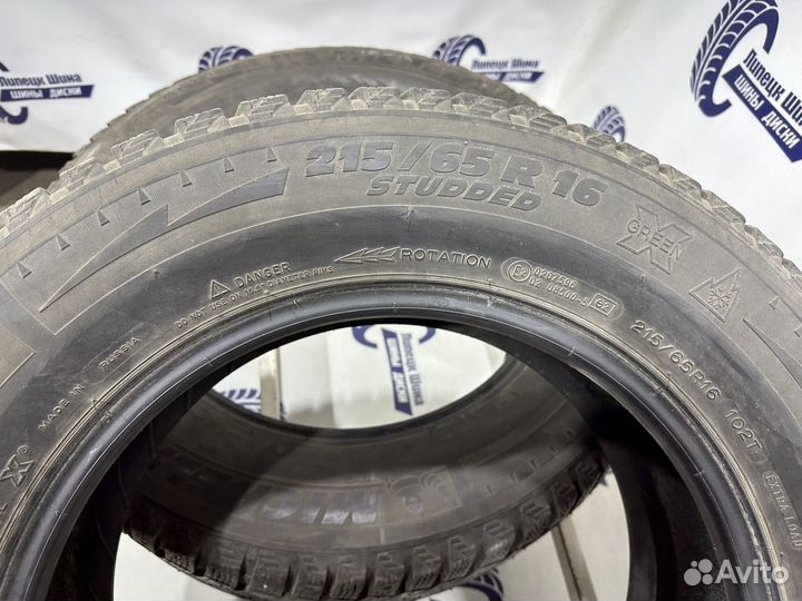 Michelin X-Ice North XIN2 215/65 R16