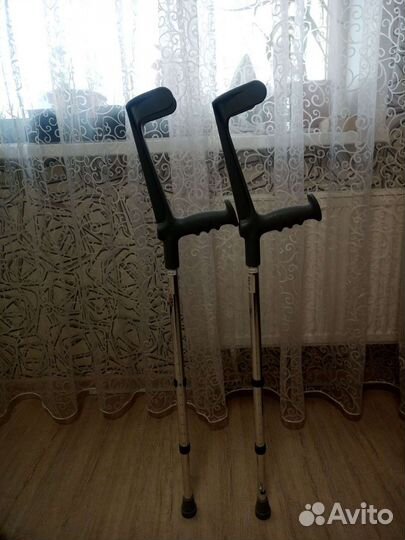 Костыли под локоть пара
