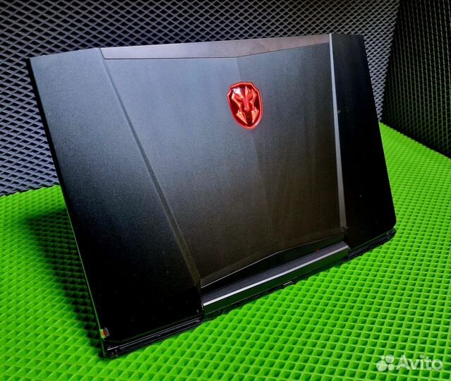 Ноутбук i7-6700 на GTX 1060 6Gb