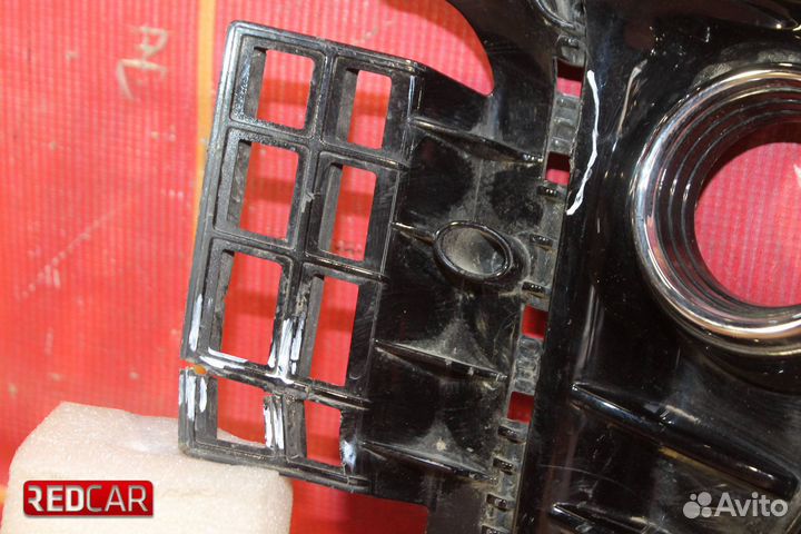 Накладка противотуманной фары передней лев Kia Rio