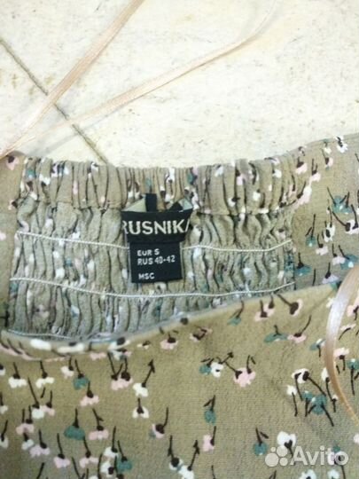 Платье 42-44 Brusnika