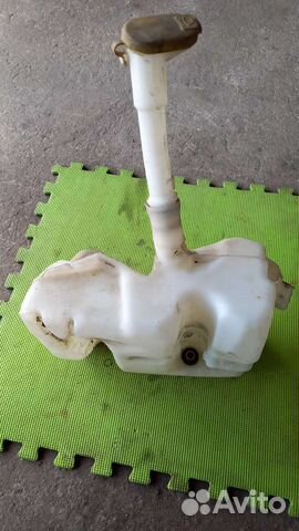 Бачок омывателя Рено - лагуна 2