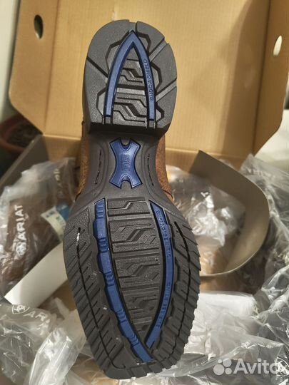 Ботинки Ariat Hybrid Ranchway сапоги ковбойские