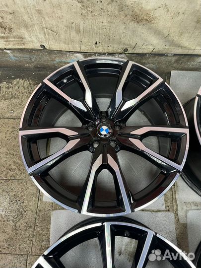 Оригинальные диски 755m BMW X7 G07 R22 разноширок
