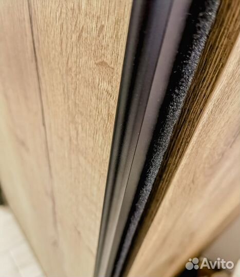 Шкаф на заказ под потолок