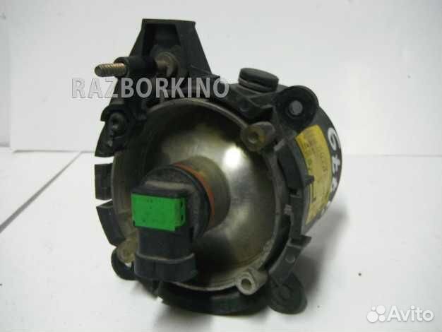 Фара противотуманная левая