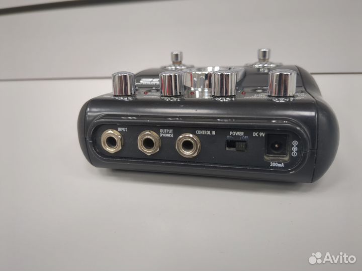 Гитарный процессор Zoom G2