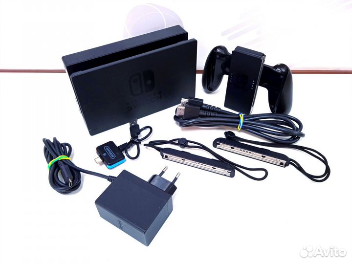 Nintendo Switch Прошитая (1 ревизия) +128gb б/у
