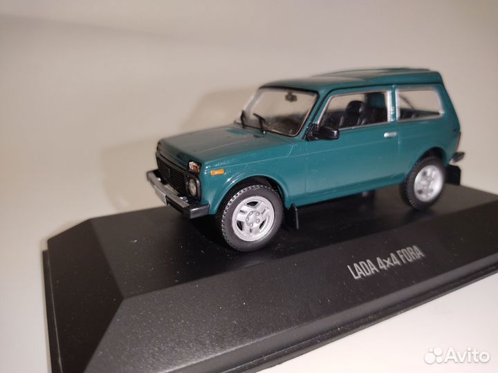 Niva Fora 4x4 Модель 1/43 Автолегенды #38