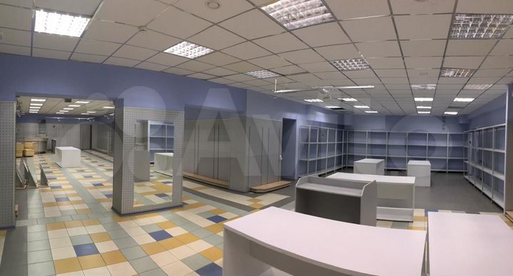 Сдам помещение в новом доме на Московской, 490м