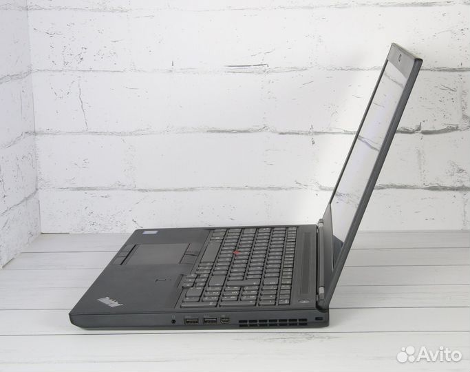 Lenovo ThinkPad P52 i7/16/512/P2000 4gb