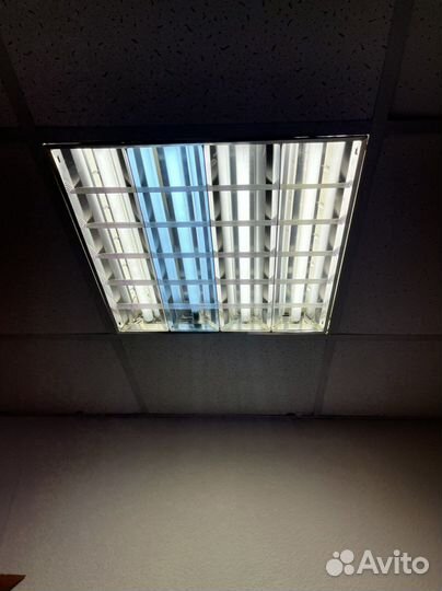 Светильник потолочный