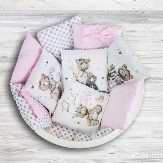 Красивейшие наборы в кроватку овал\круг 17 пр Комп