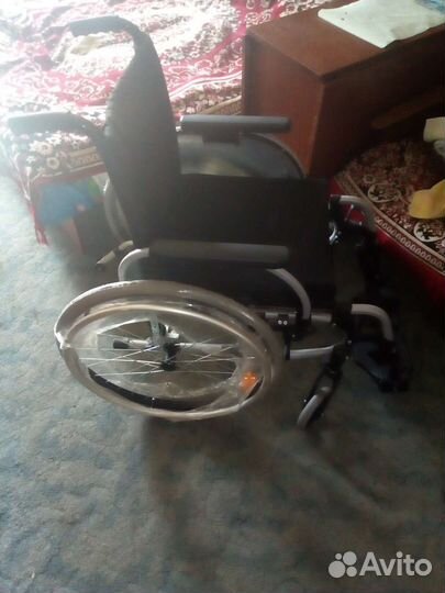 Инвалидная коляска новая