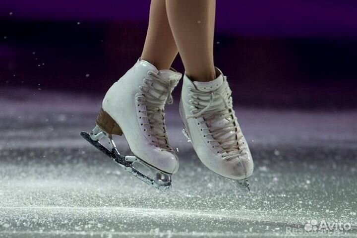 Тренер по фигурному катанию