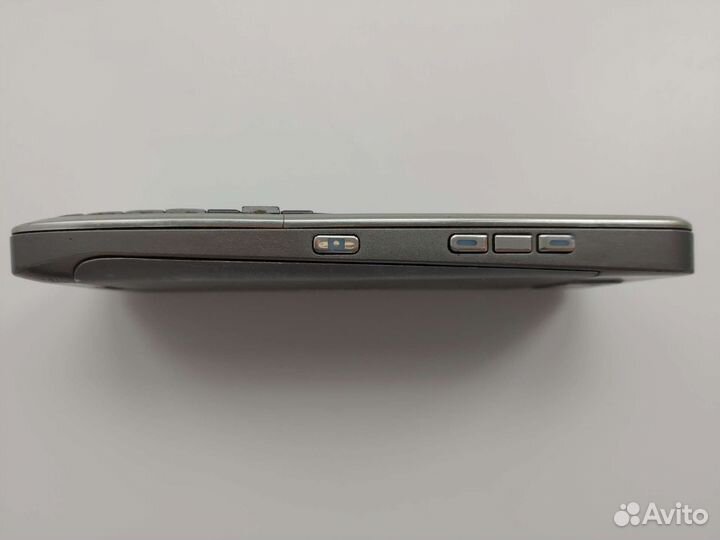 Nokia E52 (не включается)