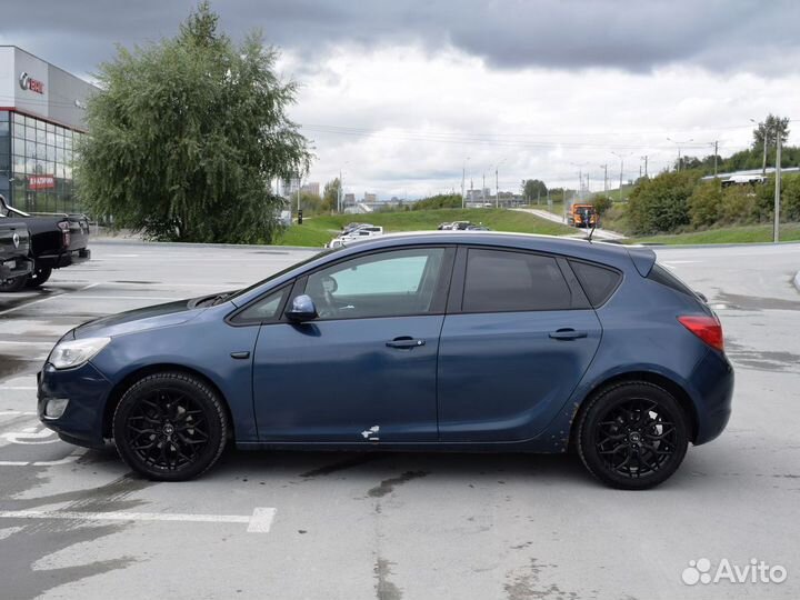 Opel Astra 1.6 AT, 2010, 217 000 км